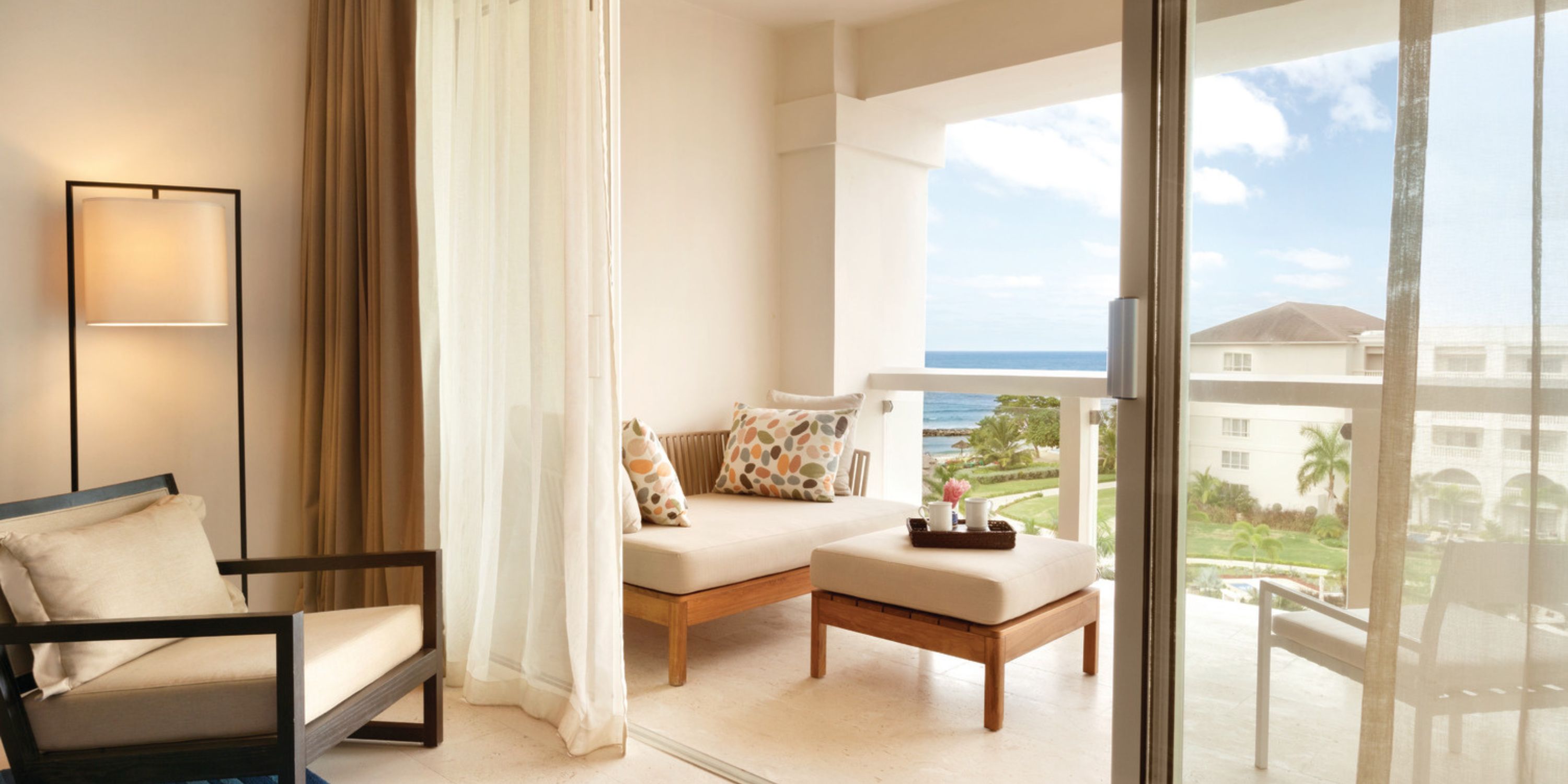 H Zilara Rh Balcony
